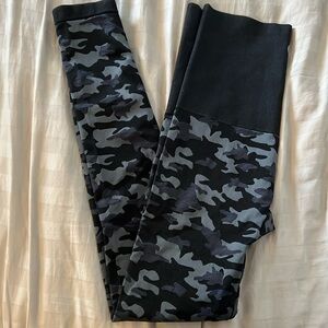 Preggo Leggings camo size XL/XXL